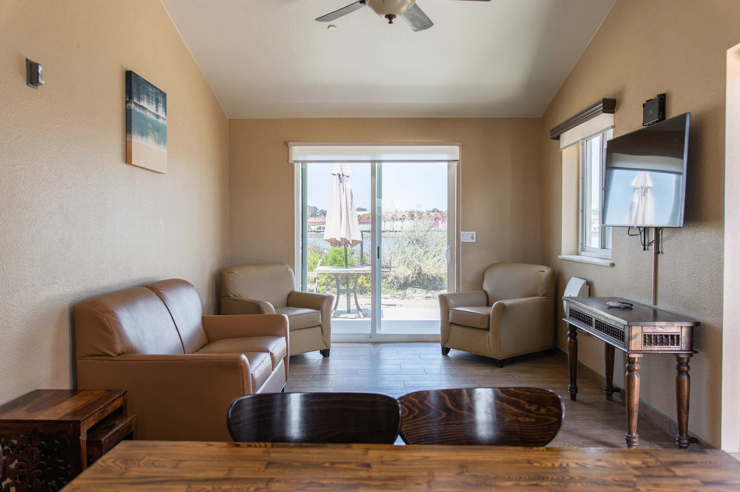 del-mar-beach-marina_marina_two-bedroom_living.jpg