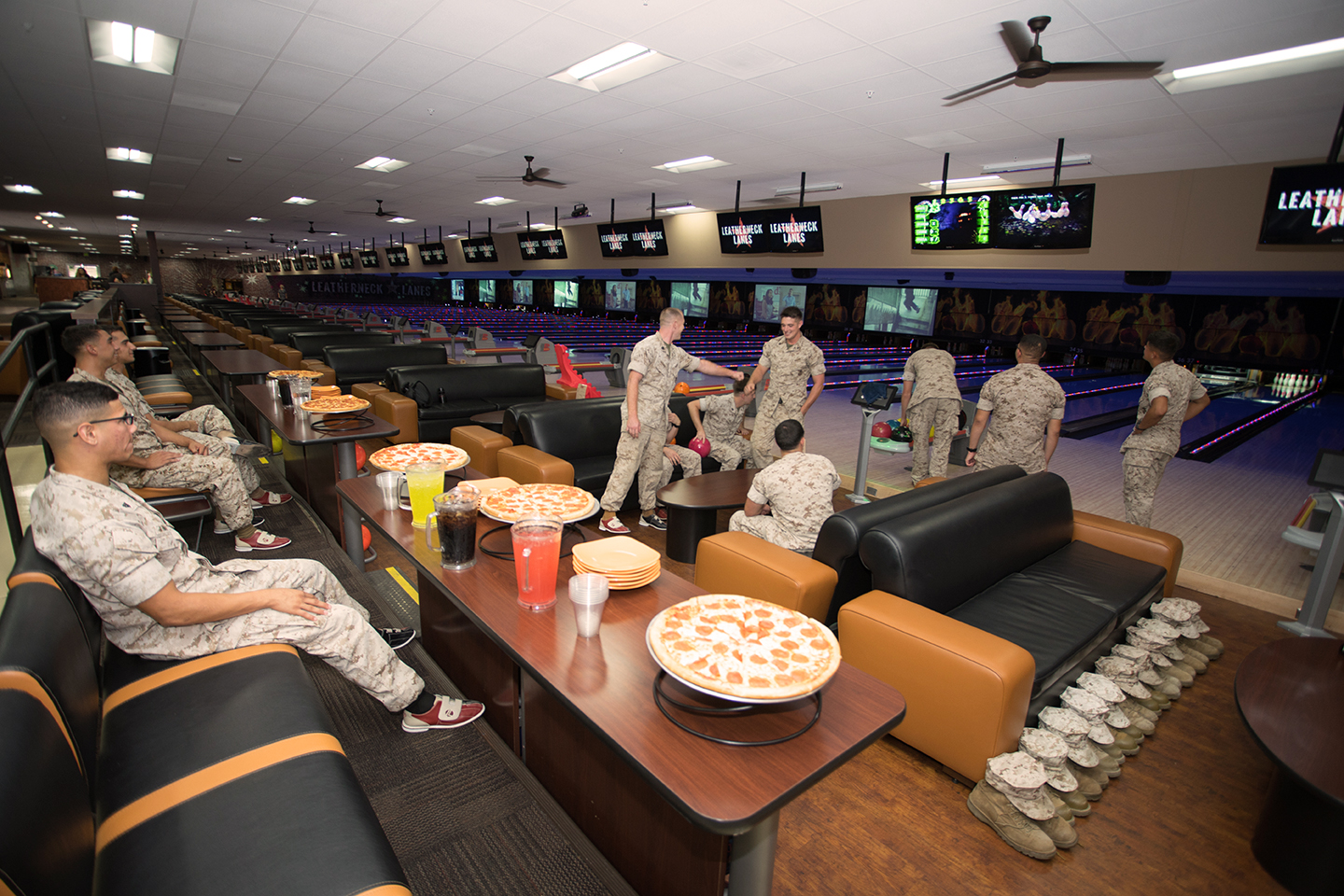 leatherneck-lanes_unit-bowling.jpg