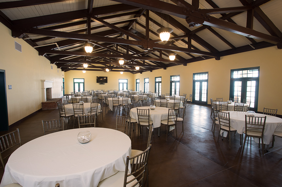 historic-beach-house_interior-event-tables.jpg