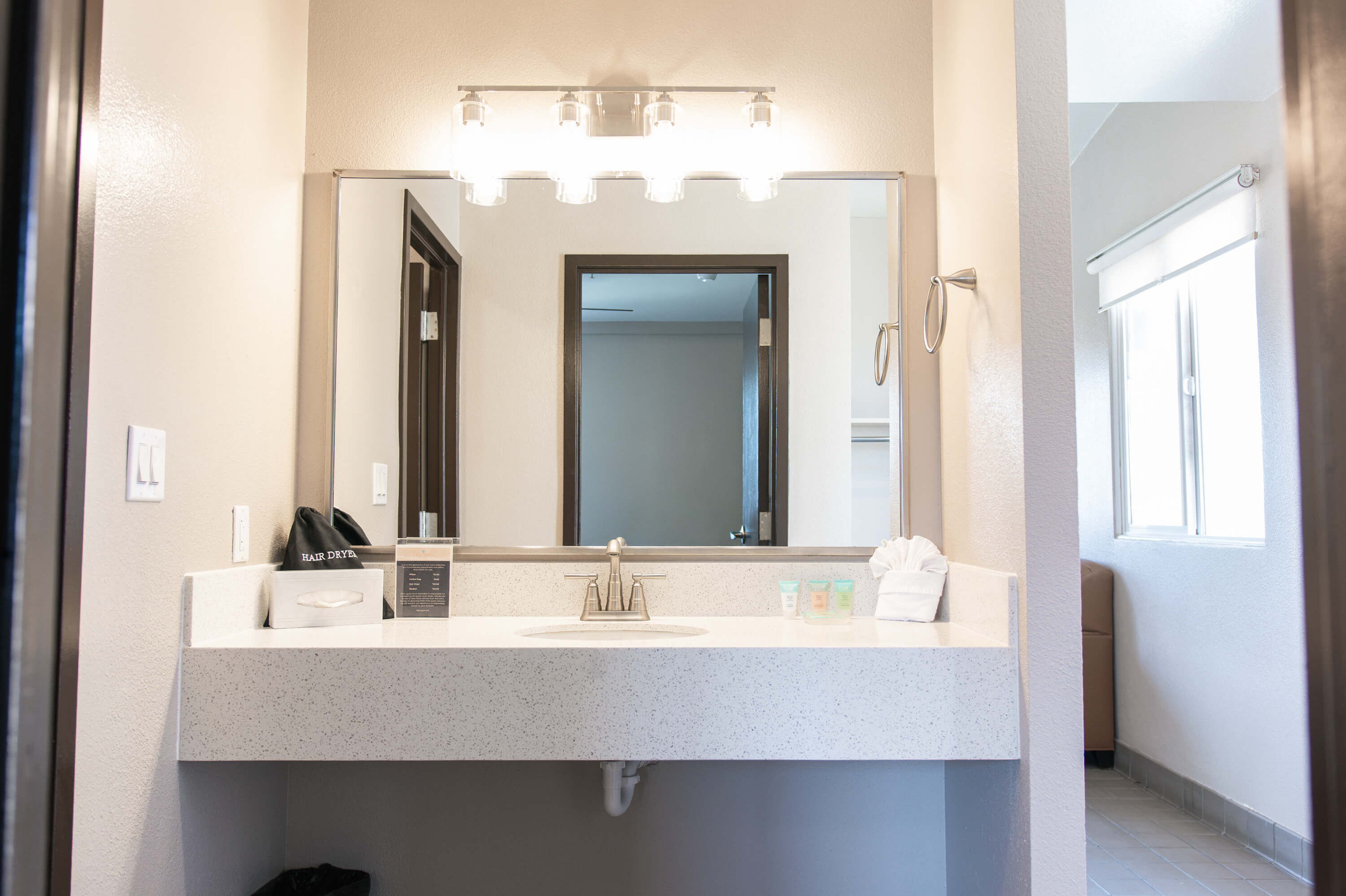 del-mar-beach-marina_marina_one-bedroom_sink.jpg