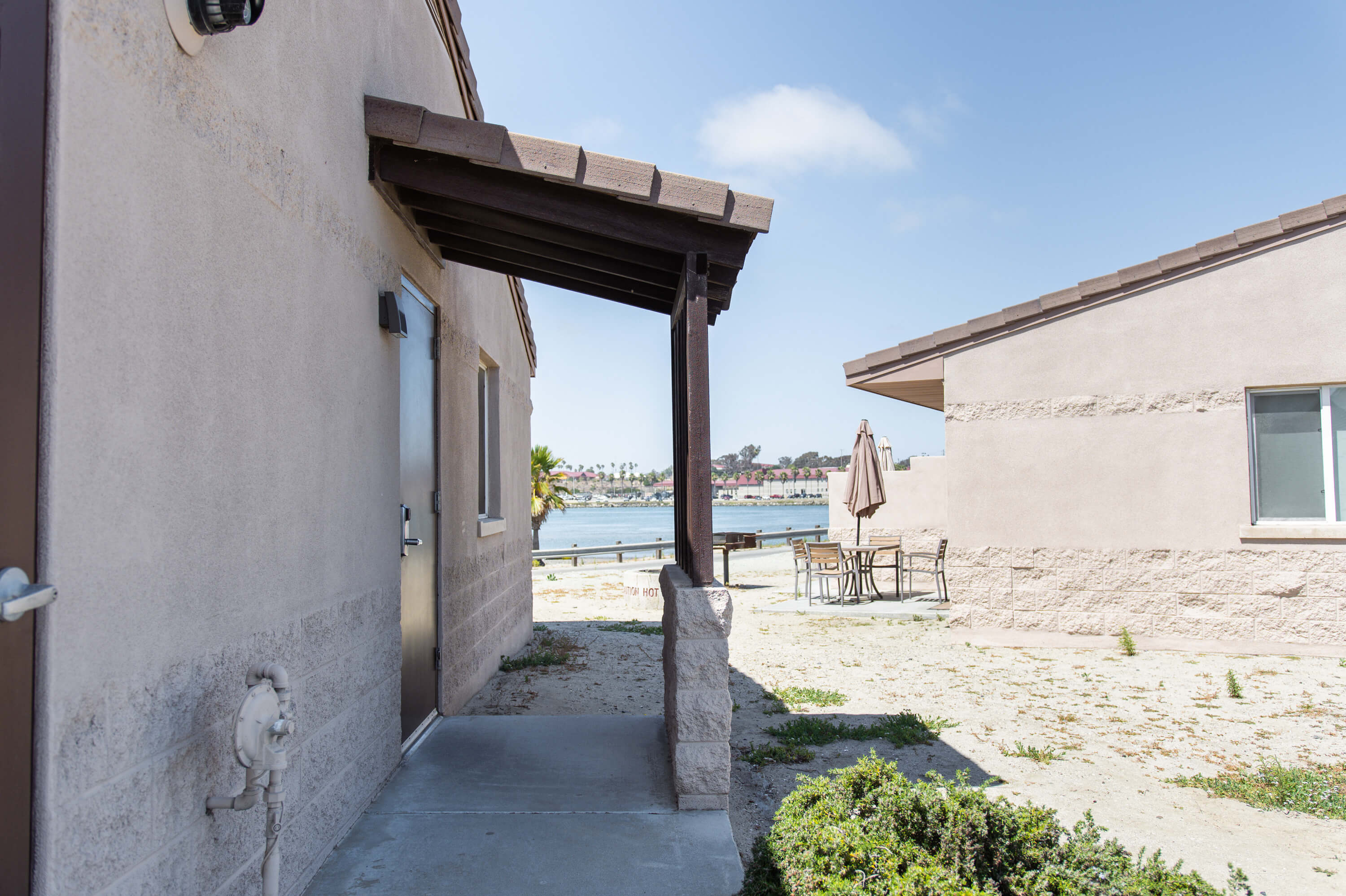 del-mar-beach-marina_marina_one-bedroom_entrance.jpg