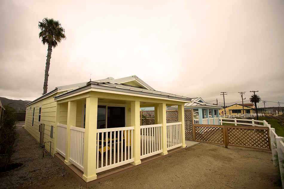 san-onofre_cottage_exterior.jpg